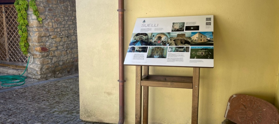 Leggio di Suelli