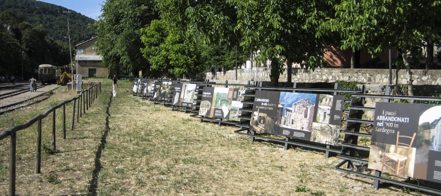 Gairo, installazione infografica